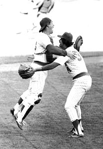 Rollie Fingers, Ted Simmons - 1981